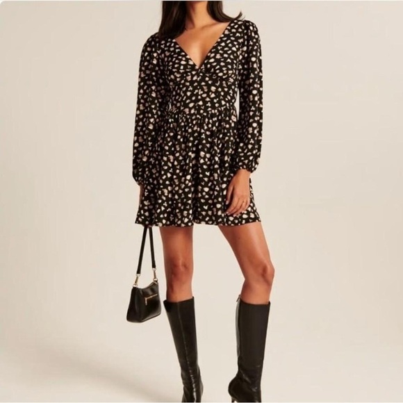 Abercrombie & Fitch Long Sleeve Black Patterned Corset Mini Dress - Picture 2 of 7